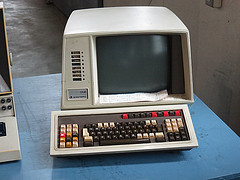 1980s computer photo